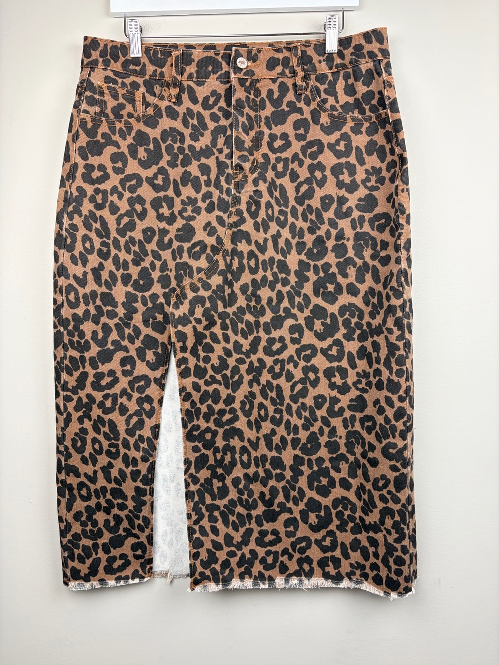 Envy Boutique Feeling Hot Leopard Denim Midi Skirt XL NWT High Rise Raw Hem